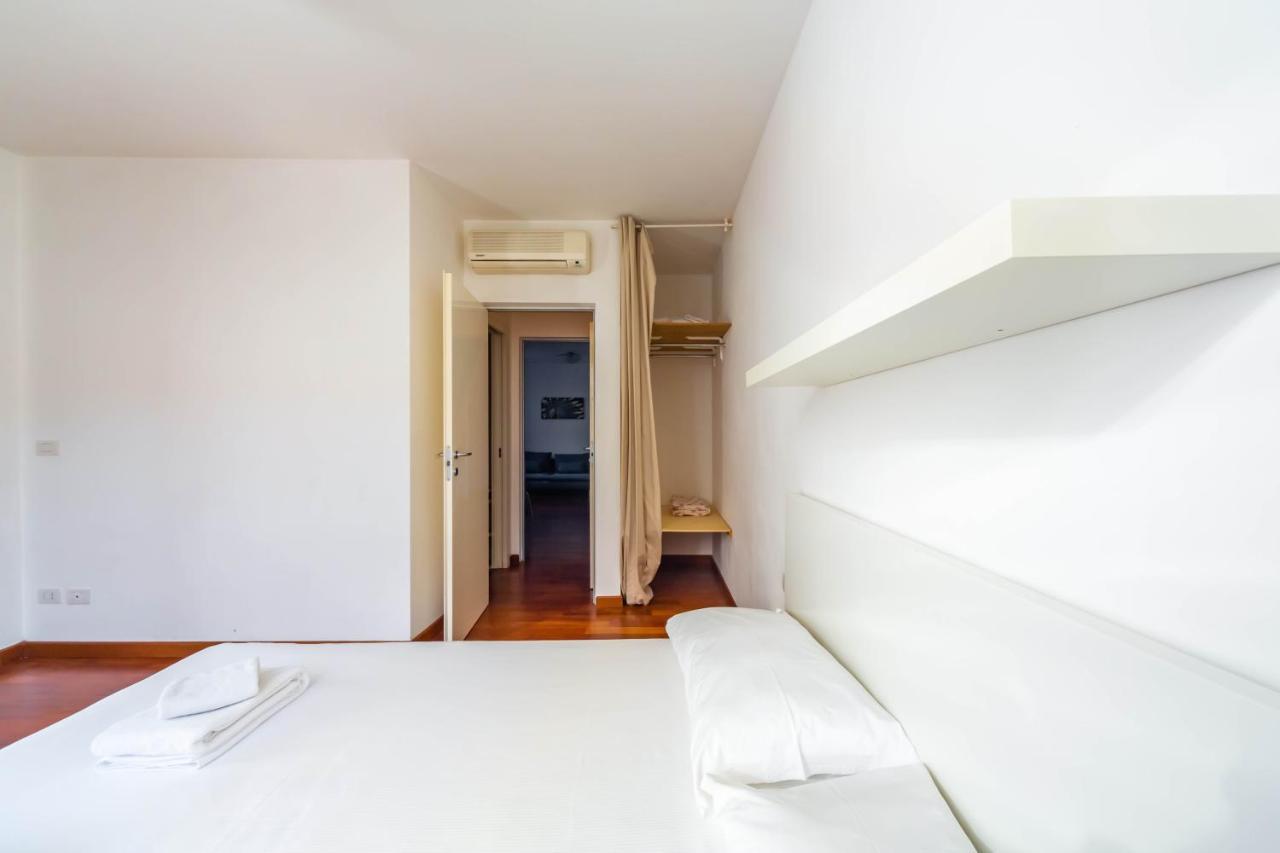 Apartament Cozy Flat 500M From Affori Fn! Mediolan Zewnętrze zdjęcie